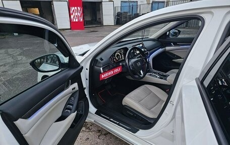 Honda Accord IX рестайлинг, 2020 год, 2 850 000 рублей, 13 фотография