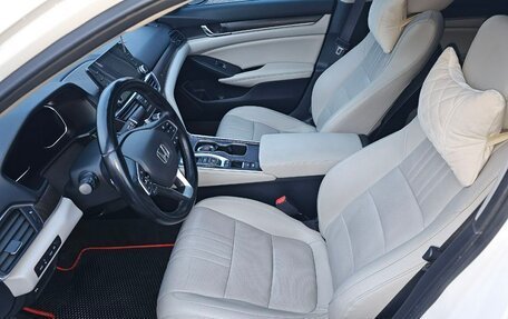 Honda Accord IX рестайлинг, 2020 год, 2 850 000 рублей, 17 фотография