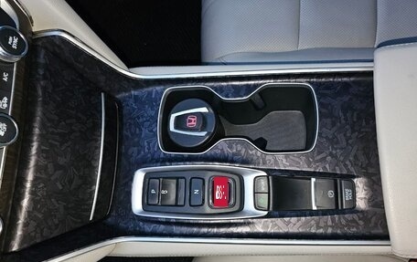 Honda Accord IX рестайлинг, 2020 год, 2 850 000 рублей, 21 фотография