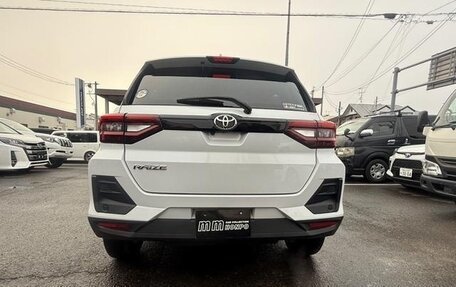 Toyota Raize I, 2022 год, 1 440 000 рублей, 4 фотография