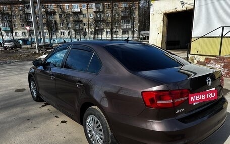 Volkswagen Jetta VI, 2015 год, 1 035 000 рублей, 6 фотография