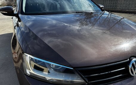 Volkswagen Jetta VI, 2015 год, 1 035 000 рублей, 3 фотография