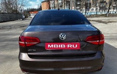Volkswagen Jetta VI, 2015 год, 1 035 000 рублей, 2 фотография