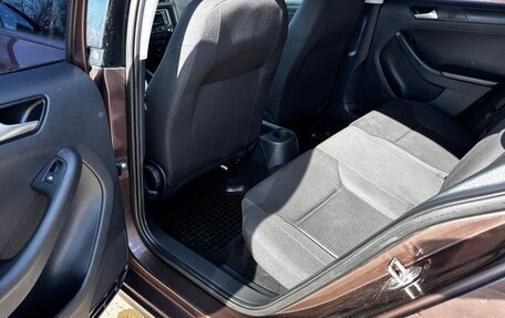 Volkswagen Jetta VI, 2015 год, 1 035 000 рублей, 21 фотография