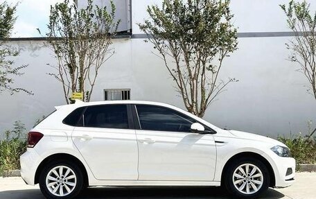 Volkswagen Polo, 2021 год, 1 200 000 рублей, 3 фотография