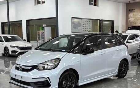 Honda Fit, 2022 год, 1 387 000 рублей, 1 фотография