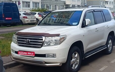 Toyota Land Cruiser 200, 2011 год, 2 700 000 рублей, 1 фотография