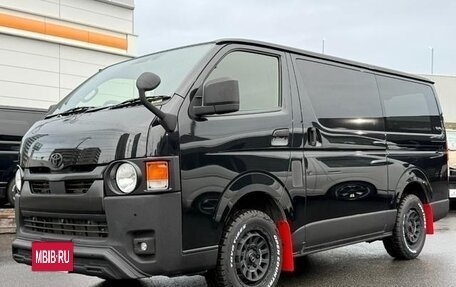 Toyota HiAce H200, 2022 год, 3 750 000 рублей, 3 фотография