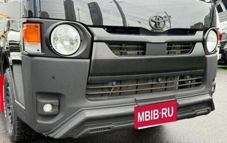 Toyota HiAce H200, 2022 год, 3 750 000 рублей, 11 фотография