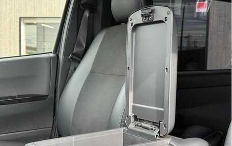 Toyota HiAce H200, 2022 год, 3 750 000 рублей, 23 фотография