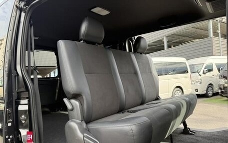 Toyota HiAce H200, 2022 год, 3 750 000 рублей, 27 фотография