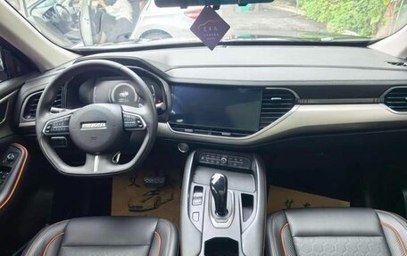 Haval F7 I, 2021 год, 1 300 000 рублей, 11 фотография