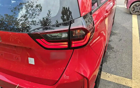 Honda Fit, 2021 год, 1 230 000 рублей, 8 фотография