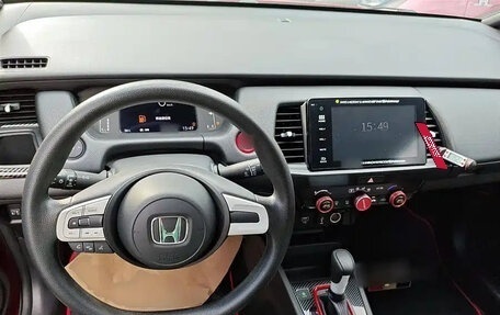 Honda Fit, 2021 год, 1 230 000 рублей, 11 фотография