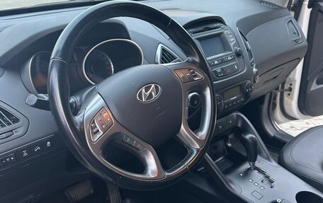 Hyundai ix35 I рестайлинг, 2014 год, 1 800 000 рублей, 7 фотография