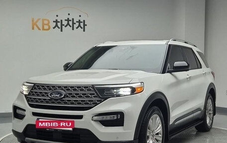 Ford Explorer VI, 2022 год, 3 250 000 рублей, 3 фотография