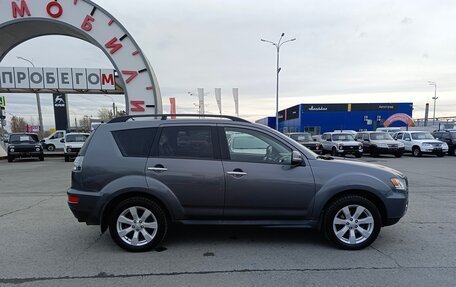 Mitsubishi Outlander III рестайлинг 3, 2011 год, 1 359 995 рублей, 8 фотография