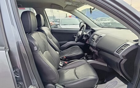 Mitsubishi Outlander III рестайлинг 3, 2011 год, 1 359 995 рублей, 15 фотография