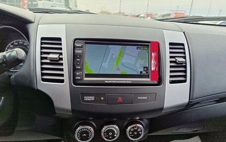 Mitsubishi Outlander III рестайлинг 3, 2011 год, 1 359 995 рублей, 20 фотография