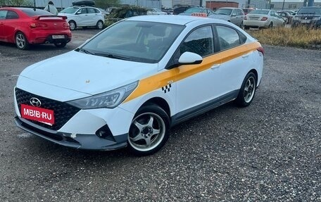 Hyundai Solaris II рестайлинг, 2021 год, 920 000 рублей, 1 фотография