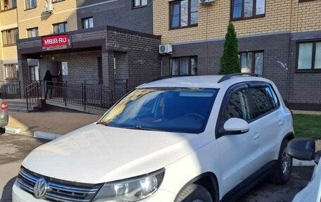 Volkswagen Tiguan I, 2012 год, 1 075 000 рублей, 1 фотография