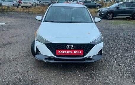 Hyundai Solaris II рестайлинг, 2021 год, 920 000 рублей, 6 фотография