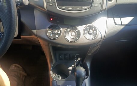 Toyota RAV4, 2011 год, 1 350 000 рублей, 8 фотография