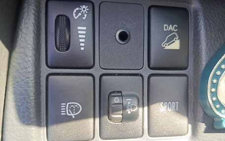 Toyota RAV4, 2011 год, 1 350 000 рублей, 10 фотография