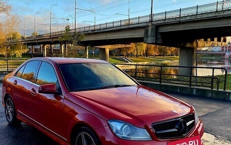 Mercedes-Benz C-Класс, 2013 год, 2 100 000 рублей, 3 фотография