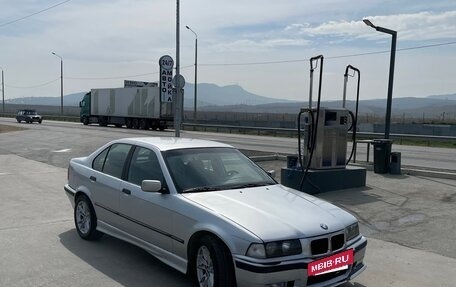 BMW 3 серия, 1994 год, 410 000 рублей, 2 фотография