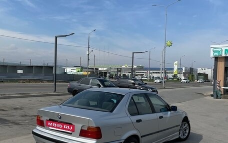 BMW 3 серия, 1994 год, 410 000 рублей, 3 фотография