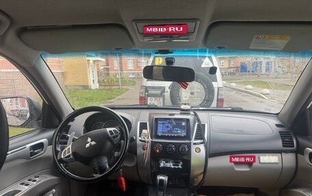 Mitsubishi Pajero Sport II рестайлинг, 2011 год, 1 290 000 рублей, 11 фотография