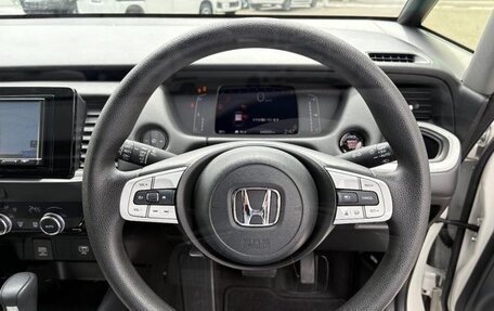 Honda Fit, 2021 год, 889 999 рублей, 16 фотография