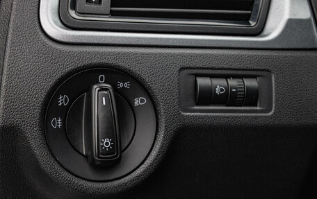 Skoda Rapid I, 2018 год, 1 099 000 рублей, 15 фотография