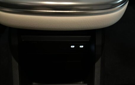 Mercedes-Benz V-Класс, 2025 год, 14 960 000 рублей, 19 фотография