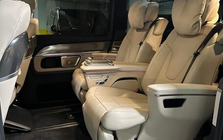 Mercedes-Benz V-Класс, 2025 год, 14 960 000 рублей, 25 фотография