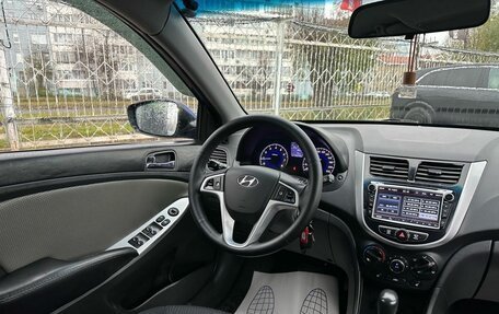 Hyundai Solaris II рестайлинг, 2013 год, 849 000 рублей, 10 фотография