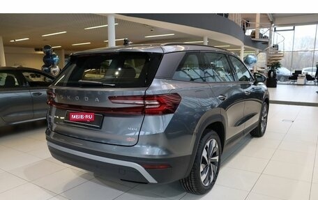 Skoda Kodiaq, 2025 год, 5 800 000 рублей, 5 фотография