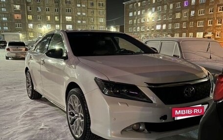 Toyota Camry, 2011 год, 1 650 000 рублей, 3 фотография