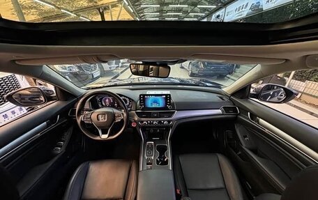 Honda Accord IX рестайлинг, 2021 год, 1 879 000 рублей, 12 фотография