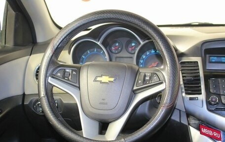 Chevrolet Cruze II, 2011 год, 659 000 рублей, 16 фотография