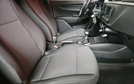 KIA Rio IV, 2021 год, 1 750 000 рублей, 12 фотография