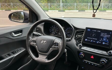 Hyundai Solaris II рестайлинг, 2021 год, 1 690 000 рублей, 17 фотография