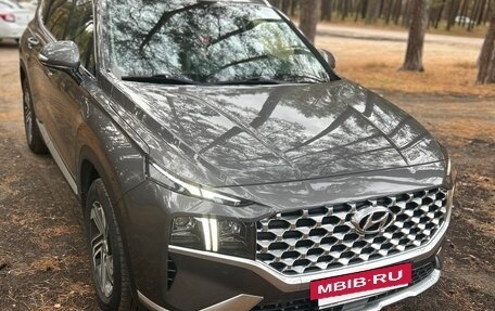 Hyundai Santa Fe IV, 2022 год, 4 500 000 рублей, 2 фотография