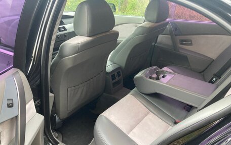 BMW 5 серия, 2005 год, 980 000 рублей, 9 фотография