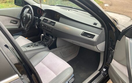 BMW 5 серия, 2005 год, 980 000 рублей, 12 фотография