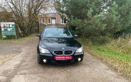 BMW 5 серия, 2005 год, 980 000 рублей, 14 фотография