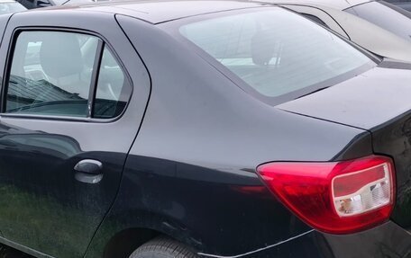 Renault Logan II, 2020 год, 800 000 рублей, 10 фотография