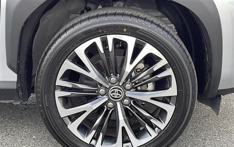 Toyota Yaris Cross, 2021 год, 1 400 000 рублей, 15 фотография