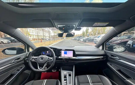 Volkswagen Golf VIII, 2021 год, 1 950 000 рублей, 4 фотография